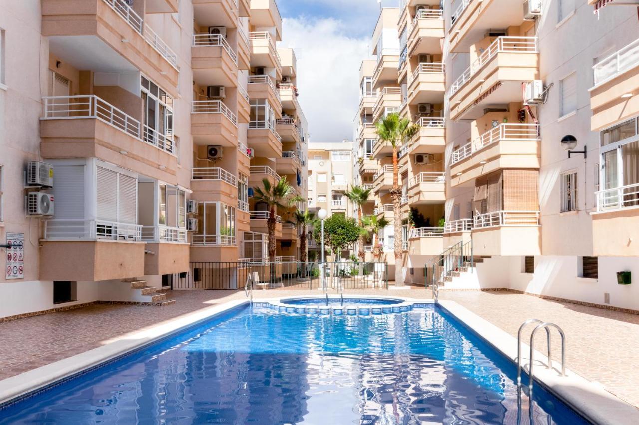 Piso En El Centro Leilighet Torrevieja Eksteriør bilde